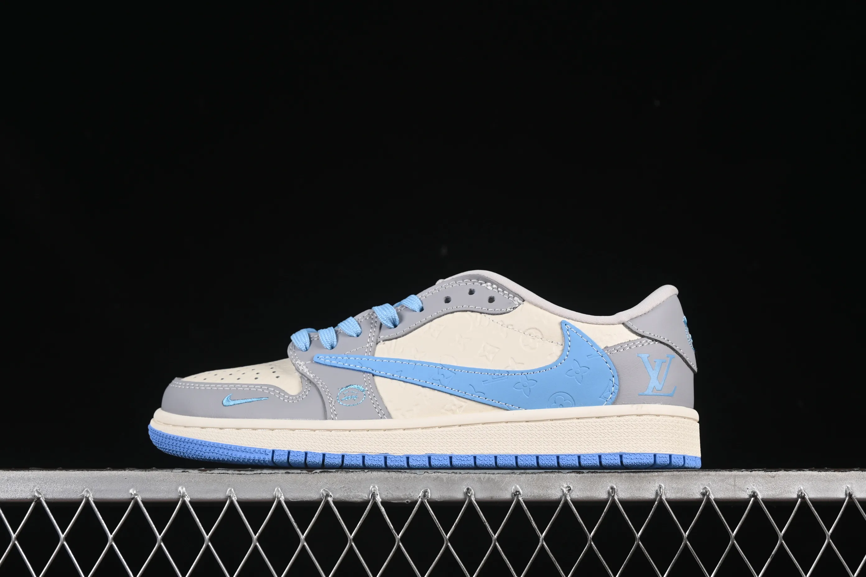 All categories Air Jordan Jordan series basketball shoes Air Jordan 1 Low High-end customized low-top sneakers Travis Scott x Fragment Design x Air Jordan 1 Low OG SP AJ1 LV joint gray and blue hook low-top cultural casual sneakers XS2024-059